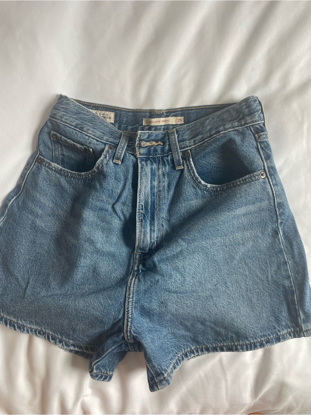 Levi’s High Loose Shorts